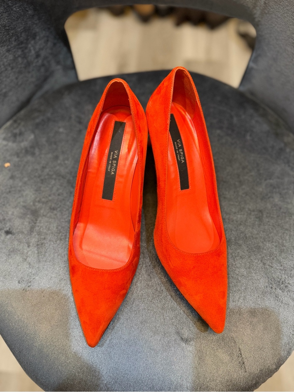 Via Spiga Bright Orange Suede Pointed Toe Heels size 9